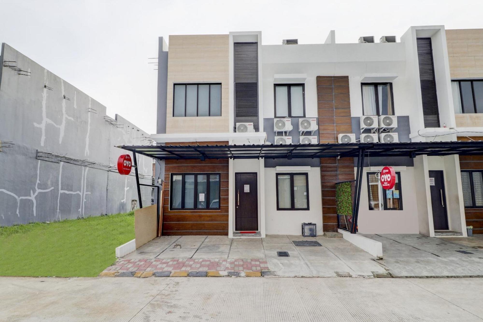 Oyo 90215 Ada Residence Telukjambe Luaran gambar